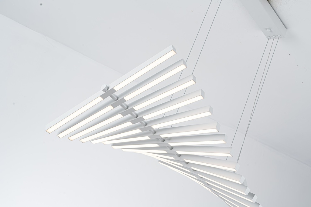 Colgante con luz LED integrado, semi triangular (copia)